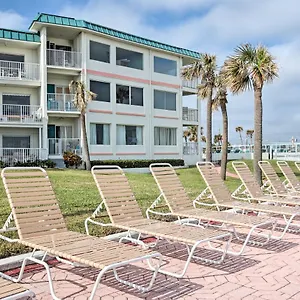 Waterfront Daytona With Pool Access! Apartment