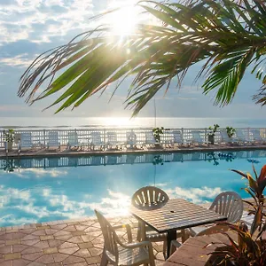 2* Hotel Boardwalk And
